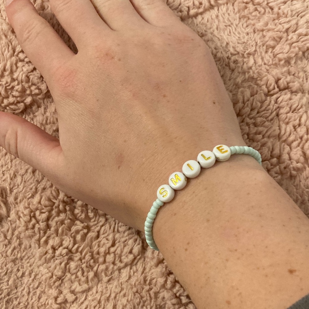 Beaded Bracelet with SMILE Letter Beads Women’s
